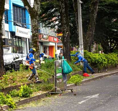 🏘️✨ As part of our corporate social responsibility, 15th Street is being revitalized thanks to the Blue Soldiers