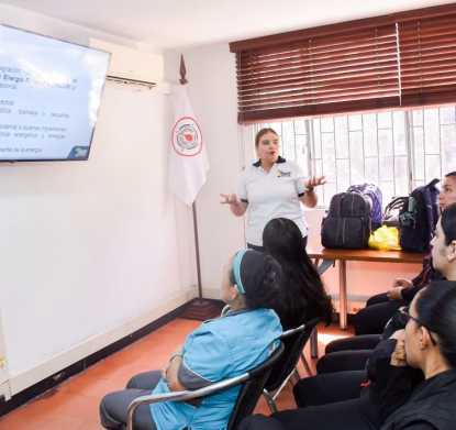🤓🌿 As part of Environmental Week, the Colombian Hematological Foundation held an environmental awareness session for its staff