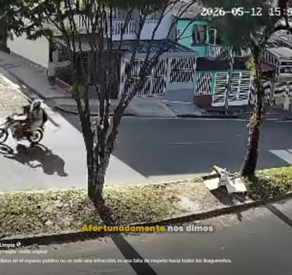 😨 Tirar escombros en el espacio público no es solo una infracción; es una falta de respeto hacia todos los ibaguereños.  Ayúdanos a cuidar Ibagué:
